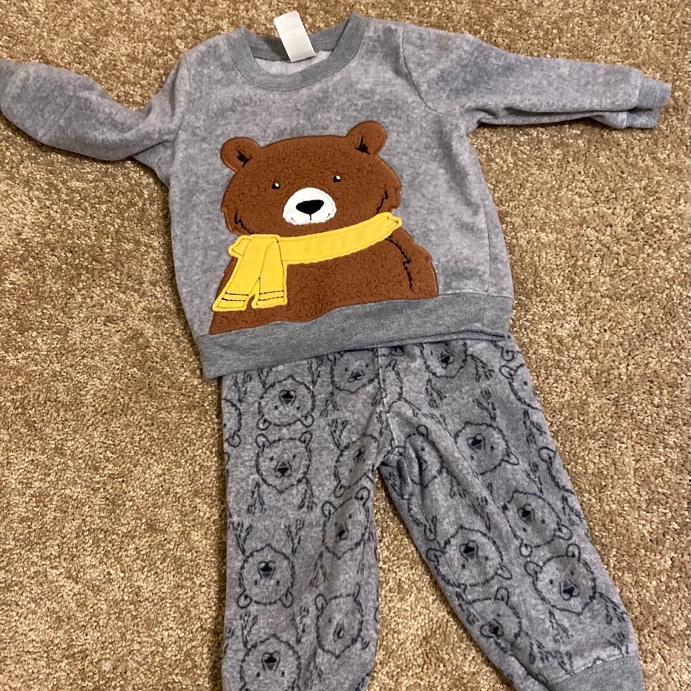 12 month infant sweatsuit